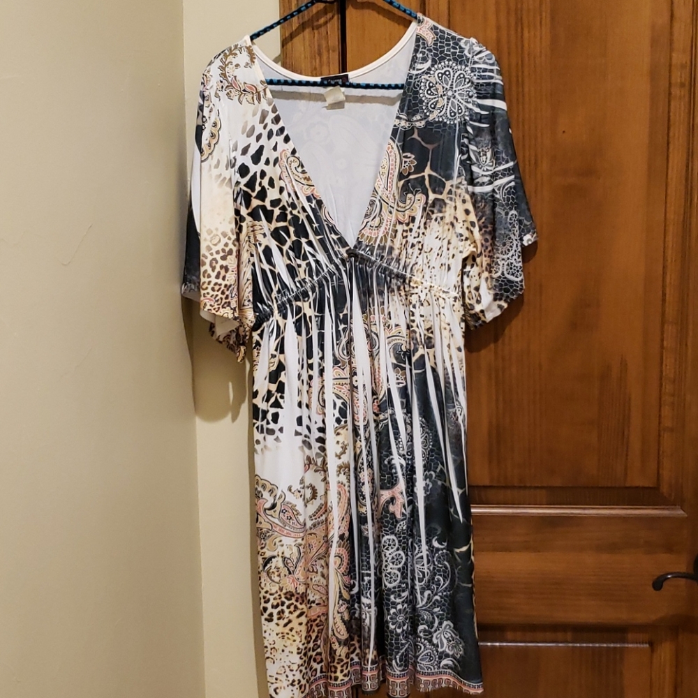 Dress - Picture 2 of 2